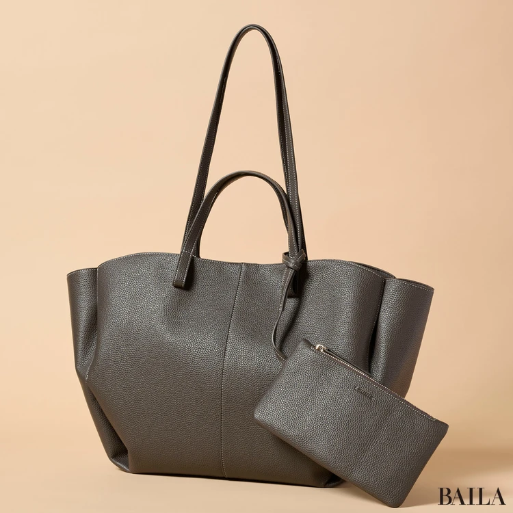 ルーニィ　舟形トートバッグ　￥26400