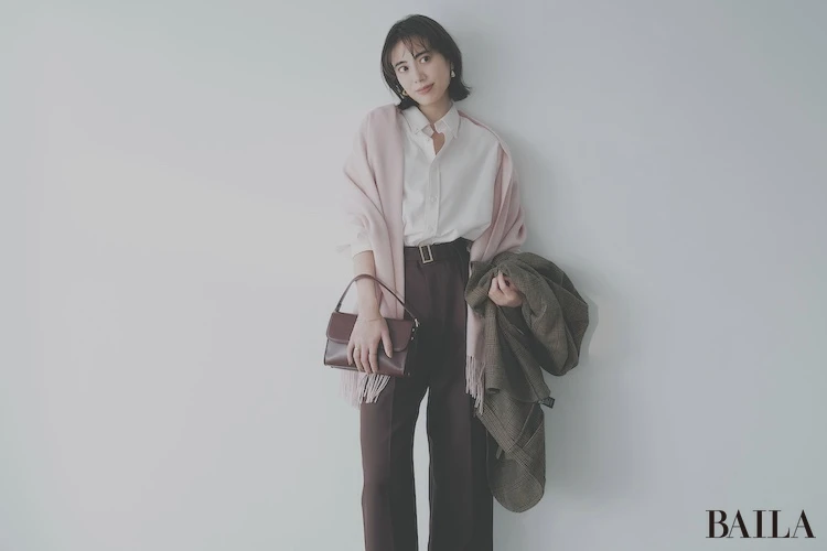 淡ピンク×ゴールドジュエリー