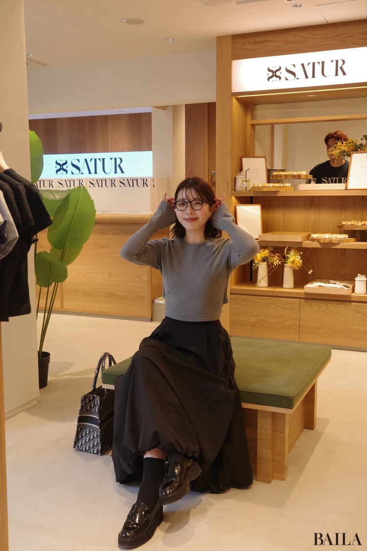 韓国ファッションブランド「SATUR」原宿店　店内の様子