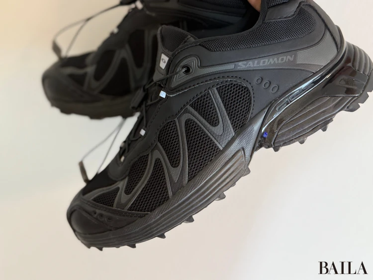 サロモン・ウィスパー2025