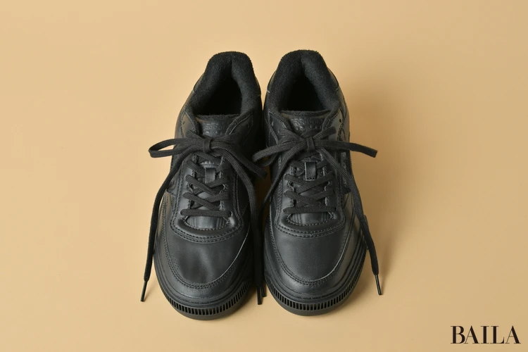 リーボック　厚底スニーカー　￥22000