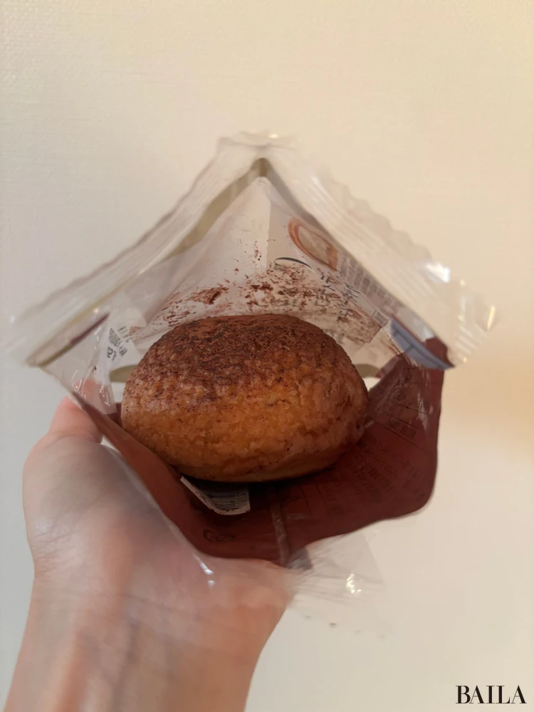 シーキューブ ローソン ウチカフェコラボ ティラミススイーツ ティラミスクッキーシュー 包装