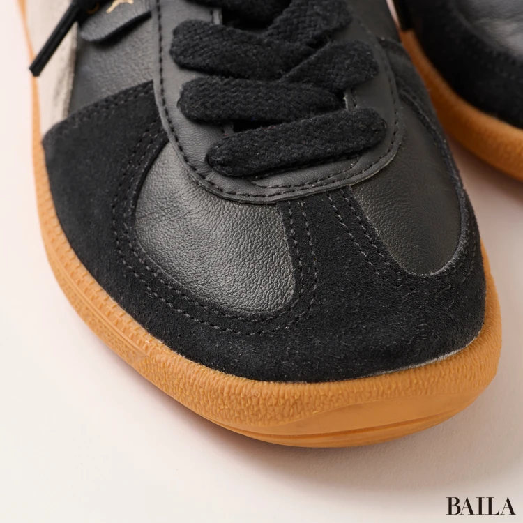 プーマのスニーカー パレルモ 黒スニーカー