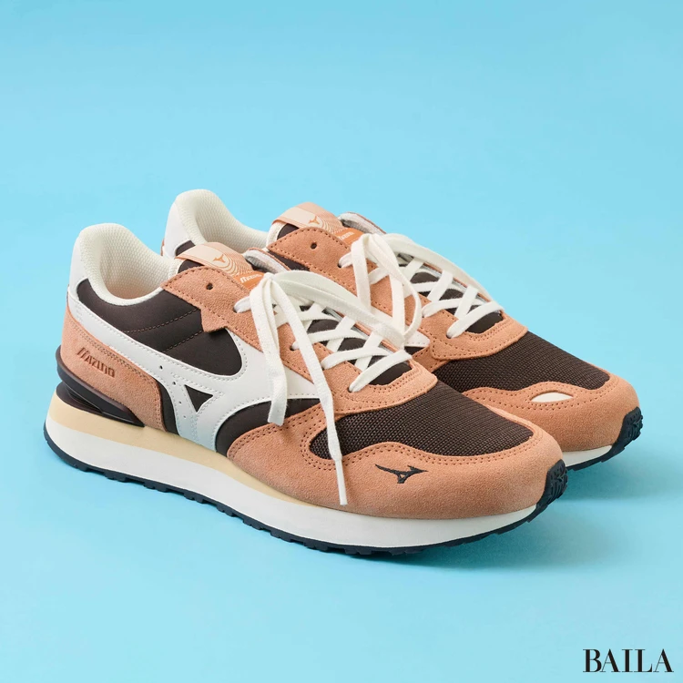 ミズノのスニーカー　休日　歩きやすい　RB87