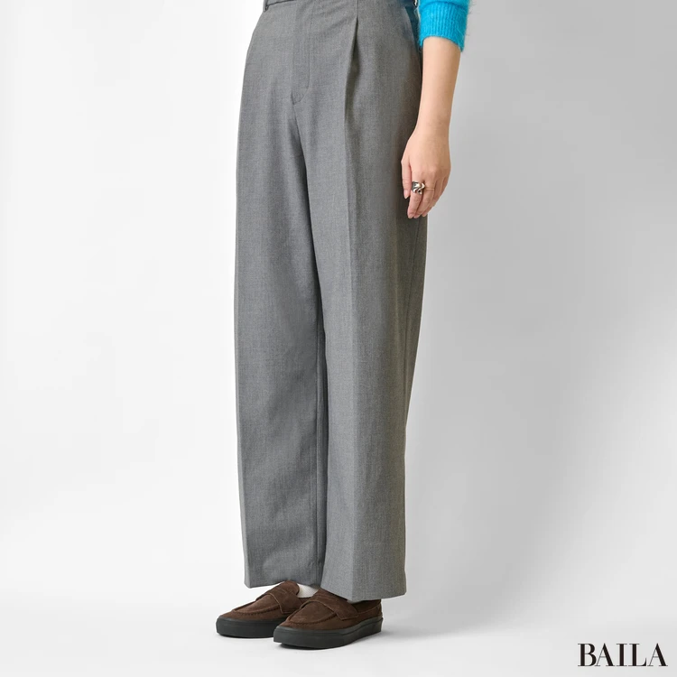 VANSのスニーカーを試着　ローファー