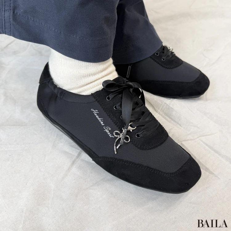 ホーキンススポーツ　薄底スニーカー　着用画像