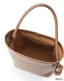 ヴァジックの縦長トートバッグ　中