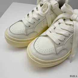 CONVERSE（コンバース）　WEAPON PLTS FS OX　デザイン寄り画像