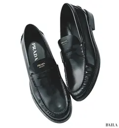 （2）￥181500（予定価格）／プラダ クライアントサービス（プラダ）