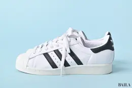 アディダス オリジナルス　SUPERSTAR 82　サイドから見た様子