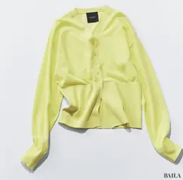 カーディガン￥11000／ノーク