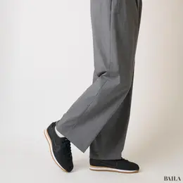 ナイキのスニーカーを試着　コルテッツレザー