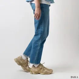 オニツカタイガーのスニーカーを試着　TIGRUN