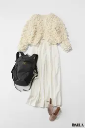 BAILAスタイリストが選ぶ「ARC’TERYX（アークテリクス）」の新名品3選｜春に向けて、“ちょこっとアウトドア”でおしゃれを刷新！【30代きれいめ派向けアウトドアブランド】