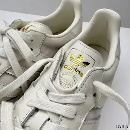 アディダス オリジナルス　SAMBA OG　デザイン寄り画像