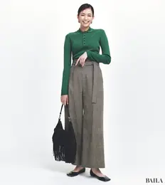 【Green×Khaki Brown】チェックパンツ×洗練グリーンで、平日も映える都会コーデ