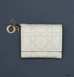 DIORの財布