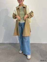 バルマカーンAラインハーフコート￥5990・ソフトシアークルーネックT(長袖)￥990・バギーフレアジーンズ￥2990・スウェットライクニットオーバーサイズプルオーバー￥2490・レースアップバレエスニーカー￥2990／GU