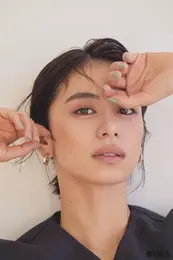 佐藤晴美　YSL　春新色　メイク