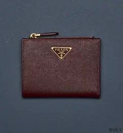 PRADAの財布
