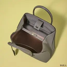 ボナベンチュラ　ミア トートバッグ（35 シュリンク）　構造　内側ポケット