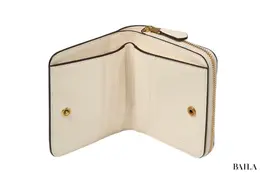 コーチ　財布の中