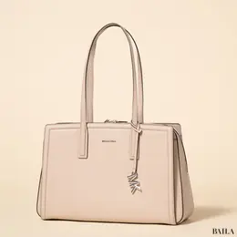 マイケル マイケル・コース　LAILA ぺブル レザー トート ミディアム　￥49500