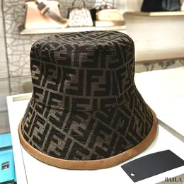 バイラーズ愛用のハイブランド　帽子　フェンディ