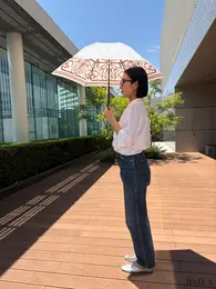 見た目にも重さにも“軽さ”を求めるなら、白くて強いuvionの「プレミアムホワイト パール 50cm タッセルベルト柄」を！