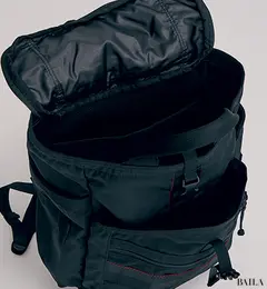 ブリーフィング　通勤リュック　開口部