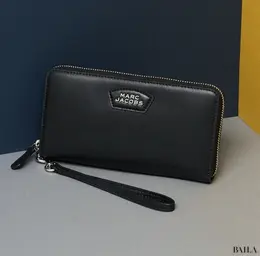 MARC JACOBS（マーク ジェイコブス）の財布