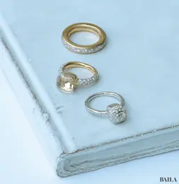 ポメラートのウエディングリング