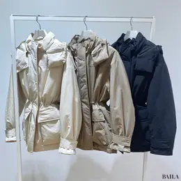 ユニクロ　ハイブリッドダウンコート　カラーバリエーション