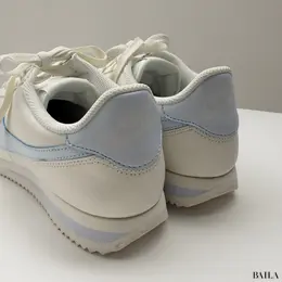 NIKE　NIKE CORTEZ　バックスタイル