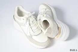 HIMIKO　美脚ヒールアップスニーカー　￥22000