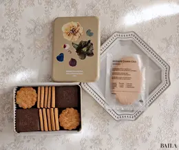 「Midnight Cookie Club（ミッドナイト クッキークラブ）」の「Flower Cookie Can（フラワークッキー缶）」