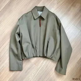 「LOEWE（ロエベ）」のドレープ ジャケット（コットン&シルク）