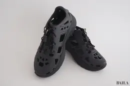 THE NORTH FACE「リアクティブ スニーカー」￥11880