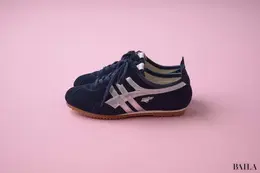 2025新作スニーカー「パンサー フォー オデット エ オディール」のPANTHER GT DELUXE 横画像