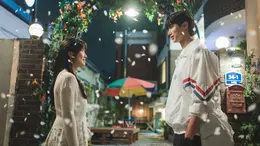 ソンジェ背負って走れ 見つめ合うイム・ソルとリュ・ソンジェ　韓国ドラマ　おすすめ