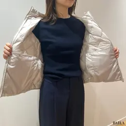 ユニクロ　パフテックパーカ　内側のポケット