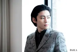 市川染五郎　ポートレート　歌舞伎　木挽町のあだ討ち　上半身