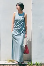 【サマ見えワンピース】MIESROHEディレクター兼チーフデザイナー・坂上典子さん