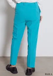 後ろゴムセンタープレステーパードパンツ　バック