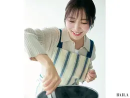 指原莉乃がパスタをゆでる