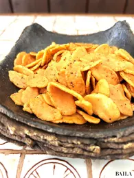 八幡屋磯五郎　さんしょうの種　中身