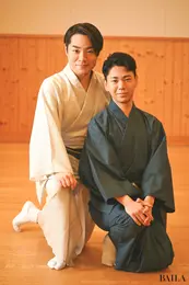 中村鷹之資と尾上左近　稽古場でのポートレート