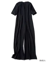 ル フィルの上品オールインワン　登壇服