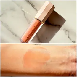 イエベ秋　パーソナルカラー コスメ  チーク ドリームベルベットアイシャドウパレット ムーンリットデザート