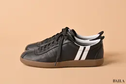 パトリック　レザースニーカー　サイドから見た様子